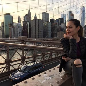 Meet your Posher, Luiza